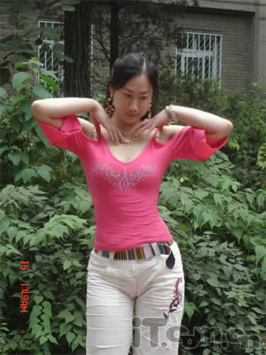 PS为照片减肥:快速给芙蓉姐姐减肥_webjx.com