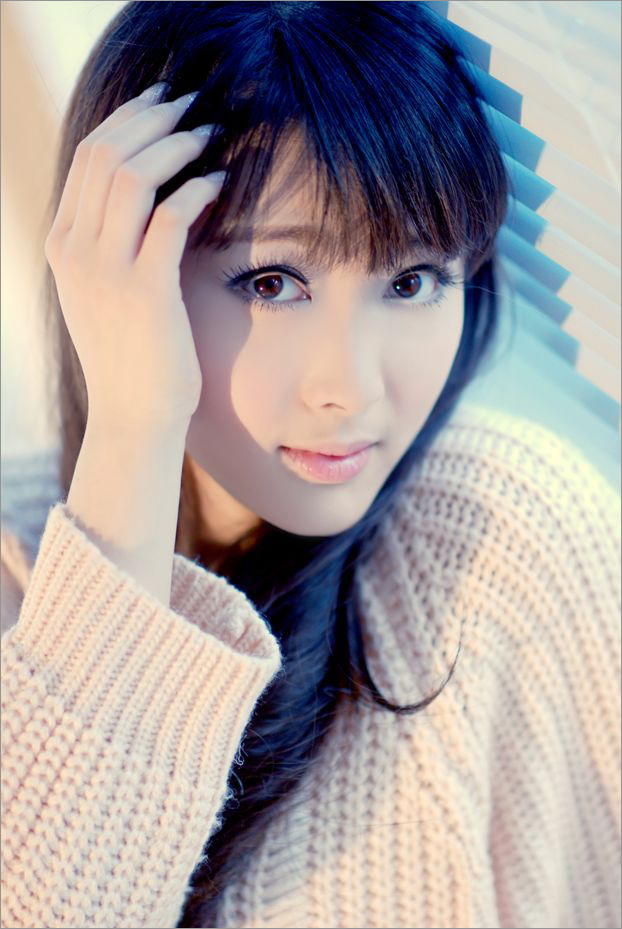Photoshop给甜美女孩照片转手绘处理 全福编程网