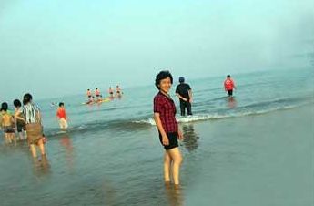PhotoShop纠正偏斜的照片教程 全福编程网