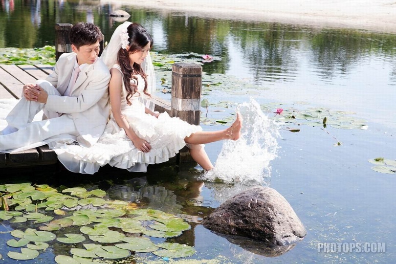 PhotoShop打造夏日恋歌婚片效果 全福编程网