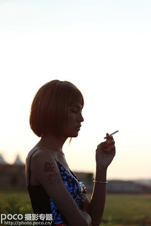 PS给逆光美女加上柔和的透射阳光 全福编程网