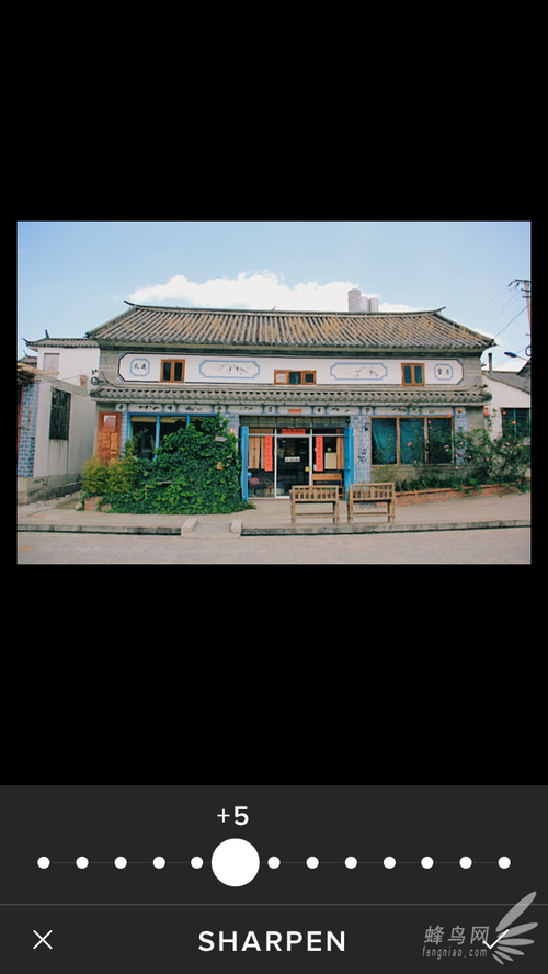 一键让照片变洋气 手把手教你调出胶片感