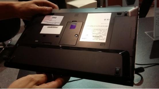富士通Lifebook S904上手 24小时续航神器