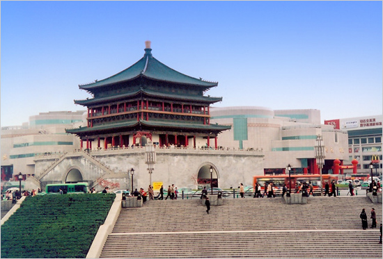 PhotoShop两种方法给灰暗外景照片换天空教程  全福编程网